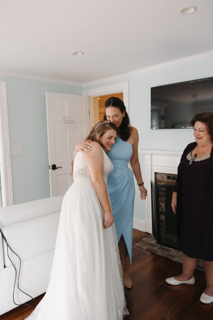an intimate wedding at an airbnb in New England during the fall