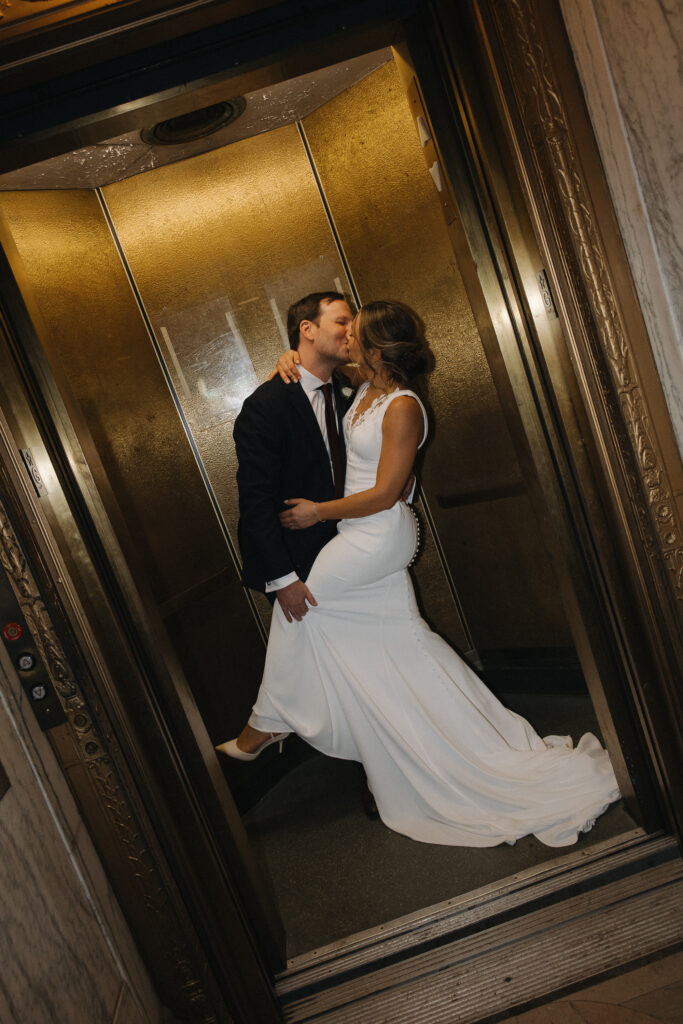 flash photos in elevator at elopement